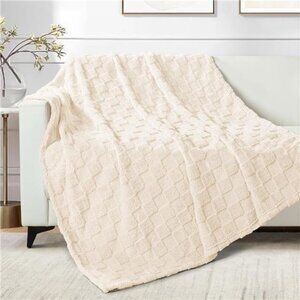 Soft Fleece Throw Blanket Lightweight Warm Couch Sofa Checkered Ivory 50x60